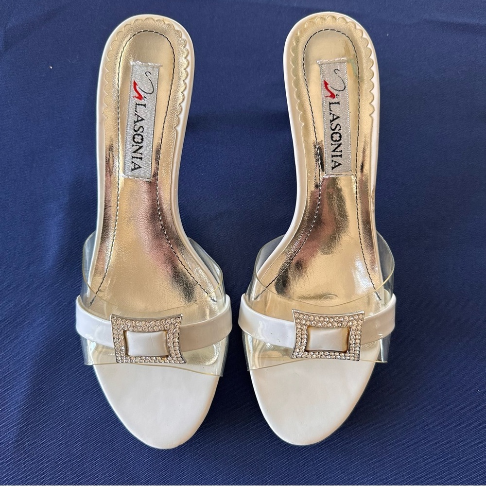 Alasonia White Clear Strap Rhinestone Buckle Kitten Heel Sandals Size 7